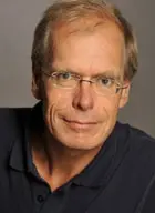 tiến sỹ Ingfried-Hobert